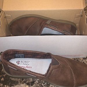 NIB Bobs Chill Luxe Buttoned Up